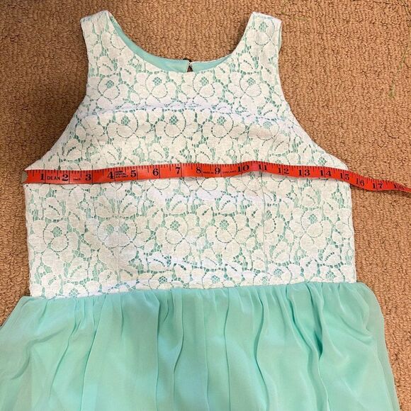Emerald Sundae Junior’s Mint Seafoam Lace Dress - Picture 12 of 13